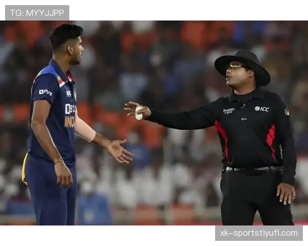 护腿板在足球规则中的必须佩戴标准与裁判判罚依据解析