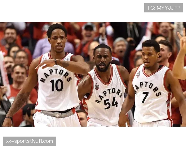 洛瑞高效挡拆助猛龙拉开比分，突破组织能力显著提升球队节奏